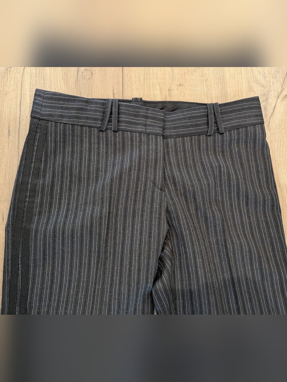 BCBGMaxAzria Gray Pinstripe Wide-Leg Trousers With Black Stripes - Picture 3 of 8